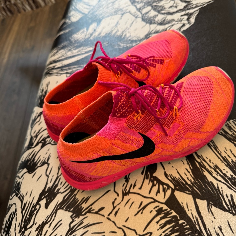Nike Barefoot Ride Running Shoes - Picture 7 of 8